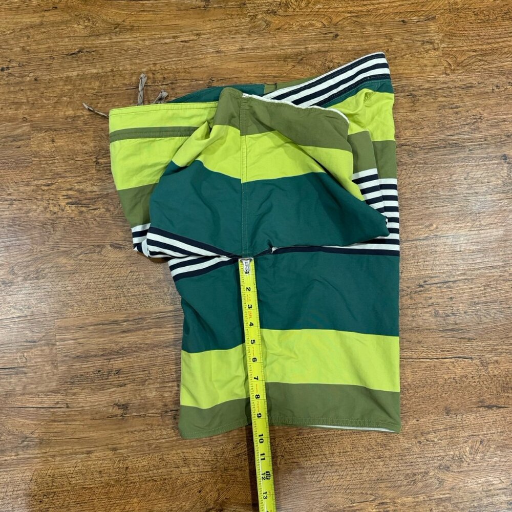 Patagonia Green Striped Wavefarer Board Shorts Swim Trunks Bermudas Men's 35x9 - Picture 8 of 8